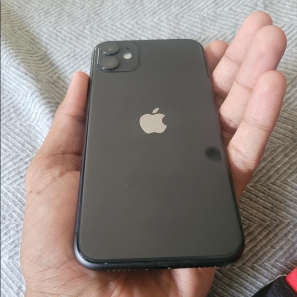iPhone11 64gb ブラック Amazon.com: Apple iPhone 11, 64GB, Black - Unlocked (Renewed